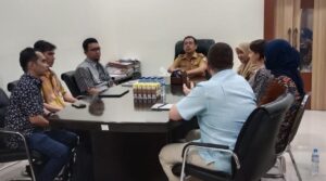 Kadis Kesehatan Makassar Dampingi Sekda Terima Kunjungan dari Tim Global CHISU