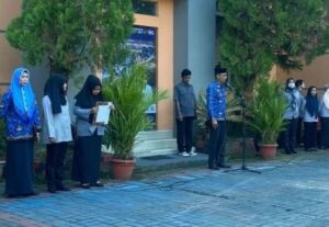 Wakili Camat Tamalate, Lurah Pa’baeng-baeng Pimpin Upacara Bendera