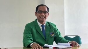 Ketua DPRD Makassar Rudianto Lallo Ujian Tesis Program Magister Hukum di UMI