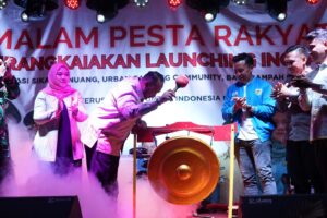Legislator & Ketua KNPI Hadiri Pesta Rakyat, Camat Panakkukang Launching 3 Inovasi-Buka Pekan UMKM