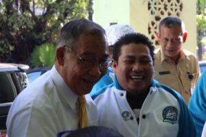 Andi Muzakkir Aqil Merajut Kenangan IKA SMANSA Parepare