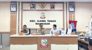 Camat Ujung Tanah Pimpin Rakor soal Pembayaran Retribusi Sampah Melalui QRIS