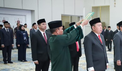 Prof Hamdan Juhannis Kembali Jadi Rektor UIN Alauddin, Dilantik Yaqut Cholil