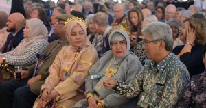 Kadisbud Makassar Dampingi Indira Yusuf Ismail Ikuti Tong Tong Fair di Belanda