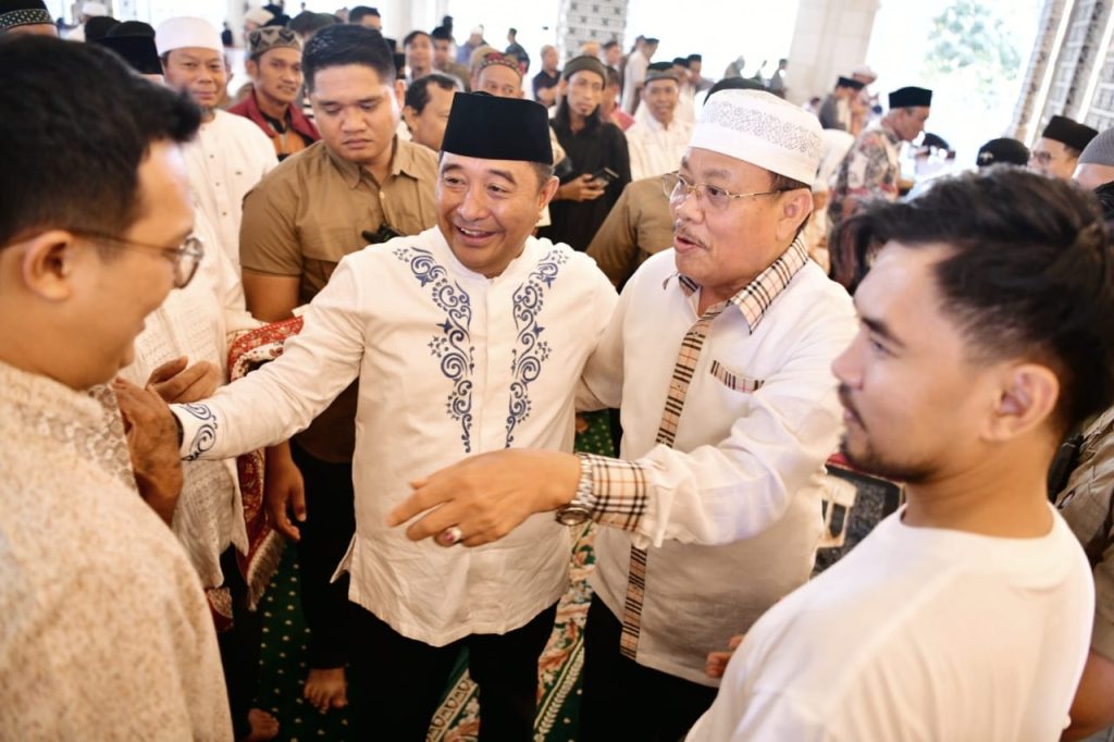 Pj Gubernur Sulsel Silaturahmi dengan Alim Ulama di Masjid Raya Makassar