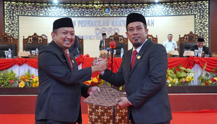 Nursakti Dilantik Jadi Anggota DPRD Bulukumba, PAW Safiuddin dari PBB