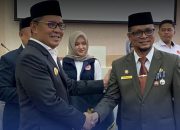 Kadis Perdagangan Makassar Terima Pengahragaan dari Wali Kota