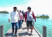 Pj Gub Sulsel Dorong Forum CSR Salurkan Bantuan ke Pulau Sembilan