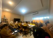 Plt Kadis Kominfo Pimpin Rapat Evaluasi dan Rencana Kerja 2024