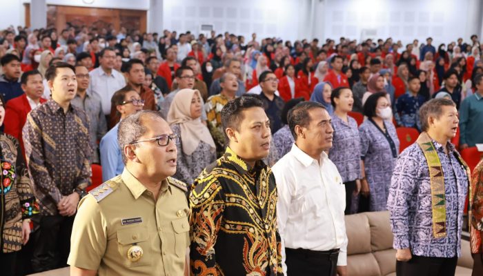 Ini Tokoh-tokoh yang Hadiri Dampingi Adik Prabowo Subianto di Unhas