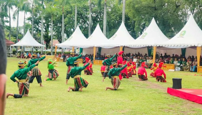 Puncak HJS Ke-460 Pj Bupati Sinjai Gelorakan Semangat Persatuan