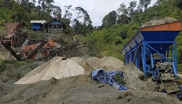 PT Latanindo Gerus Material Batuan di Seko, AMUK Lutra: Terindikasi Tindak Pidana