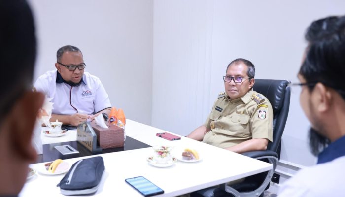 Danny Ingin Tol Makassar Mirip Kota Shenzhen China Dihiasi Tanaman Bambu, Apa Maksudnya?