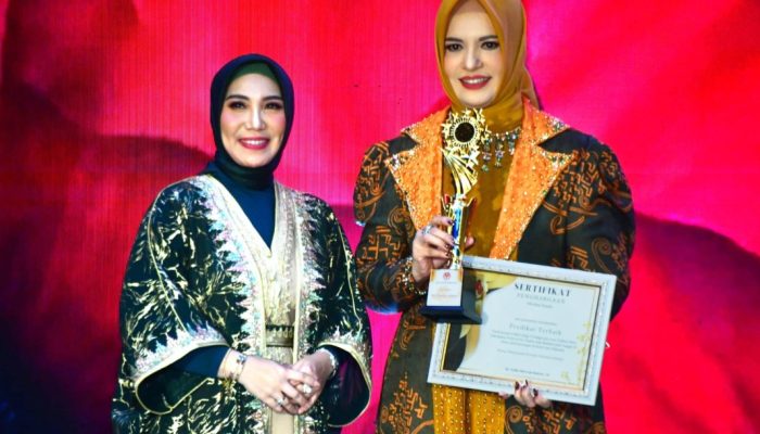 Pj Bupati Sinjai Hadiri Acara Fashion Show Dekranasda Sulsel