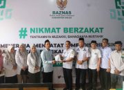 Sekda dan ASN Sekretariat Daerah Bayar Zakat Fitrah di Baznas Sinjai