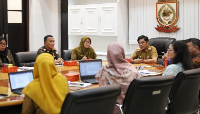 Pj Sekda Pimpin Rakor Penguatan Perda KTR Fokus Pada Sosialisasi & Sanksi