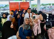 Ratusan Warga Serbu Gedung Pinisi, Minta Andi Utta Maju Kembali di Pilkada