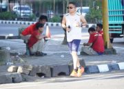 Camat Ujung Tanah Lari Pagi Sambil Cek Kebersihan Wilayahnya