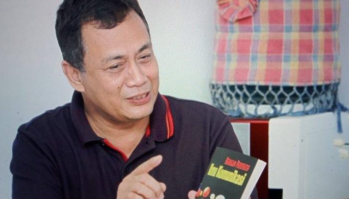 Akademisi Unhas: Kita Beruntung dapat Penjabat Gubernur Seperti Bahtiar Baharuddin