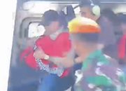 Dir Intelkam Dampingi Kapolda Sulsel Turun Evakuasi Korban Bencana Pakai Helikopter