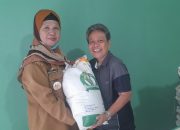 Lurah Timungan Lompoa: Warga Tak Diwajibkan Bayar PBB & Retribusi Sampah saat Ambil Raskin