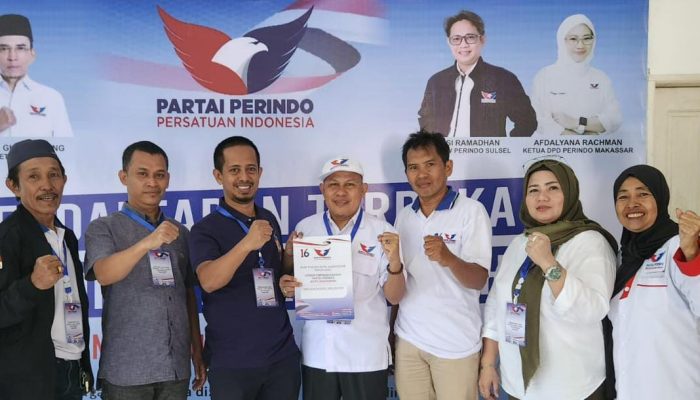 Serius Maju di Pilwali Makassar! Kali Ini Andi Seto Asapa Ambil Formulir di Perindo