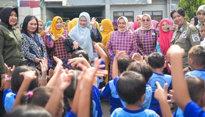 Indira Dampingi Pj Bunda PAUD Sulsel Sambangi PAUD Rusunawa Panambungan Mariso