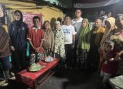 Bersama Ketua NasDem Makassar, Seto Kunjungi Korban Kebakaran di Maccini Gusung