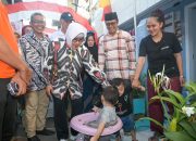 Indira Ajak Warga Bangun dan Tata Longwis Cinta Damai dan Pineberg