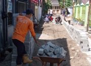 Satgas BJJ Dinas PU Makassar Lanjut Pasang Paving Blom di Jl Arif Rahman Hakim 1