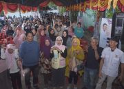 Warga Nantikan Program Seragam Sekolah Gratis Seto-Rezki