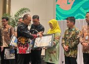 Pemkot Makassar Raih Penghargaan dalam Pembangunan Statistik Sektoral