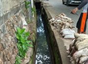 DPU Makassar Fokus Bersihkan Drainase, Kali Ini di Jl Banta-bantaeng Lr 3