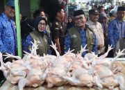Jelang Nataru, Pj Sekda Makassar Tinjau Harga Pasar Tradisional dan Swalayan