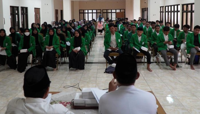 Rektor UIN Alauddin Makassar Bebaskan UKT Penghafal Al-Qur’an