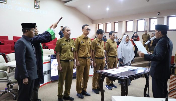 Danny Pomanto Lantik 4 Penjabat Fungsional Perizinan, Ingatkan Fokus Pekerjaan Jaga Integritas