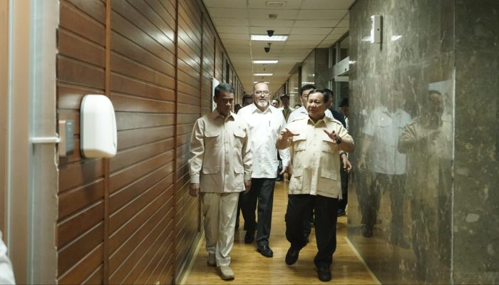 Presiden Prabowo Puji Mentan Amran atas Pengendalian Pertanian yang Sangat Baik