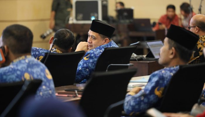 KadiskopUKM Makassar dampingi Appi Hadiri Pengukuhan Kepala OJK Sulselbar
