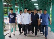 Didampingi Sekcam Bontoala, Appi Buka Puasa Bersama Jemaah Masjid Al-Markaz
