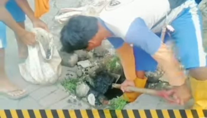 Tim Satgas Drainase (PARITTA) Dinas PU Kota Makassar Respon Aduan Masyarakat Terkait Saluran Drainase Tersumbat