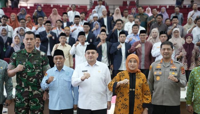 Didampingi Kepala SKPD-Camat, Walkot Makassar Lepas Kafilah STQH 2025