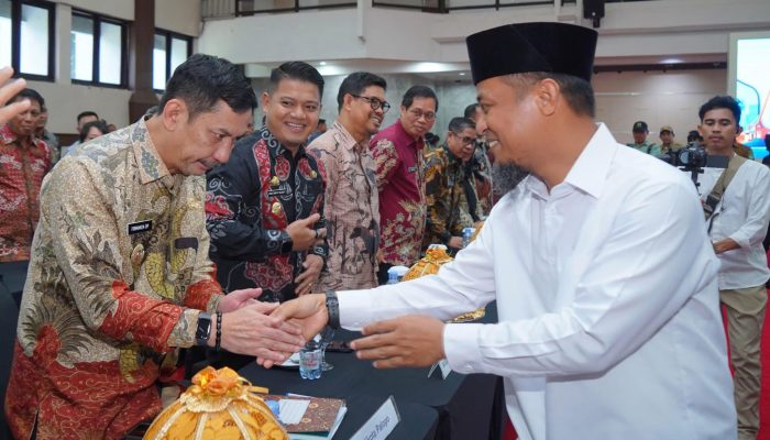 Pj Walkot Palopo Hadiri Dedicated Team Meeting Forum Pinisi Sultan 2025
