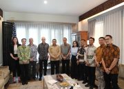 Bappeda Dampingi Wali Kota Dalam Mengunjungi Balasan Konsul Jenderal Amerika
