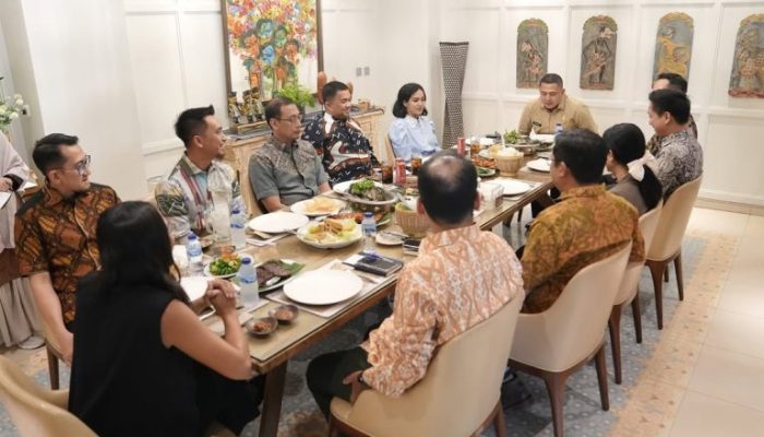 Bappeda Hadiri Dampingi Walikota Dalam Makan Siang Bersama Negara Sahabat