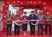 Resmikan Kantor Bank CIMB Niaga, Wali Kota Munafri Ingatkan Peningkatan Kualitas Layanan Perbankan