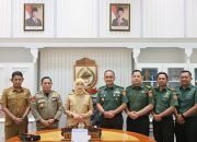 Didampingi Plt Kasatpol PP Makassar, Wawali Aliyah Berbincang dengan Kepala Lemasmil IV Makassar