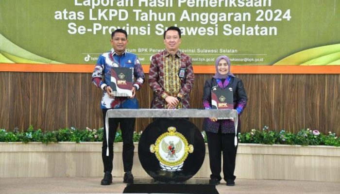 Bupati Sinjai Terima Penghargaan Opini WTP dari BPK RI Sembilan kali berturut-turut