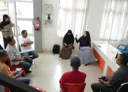 Didampingi Sekdis LH dan Camat Biringkanaya, Melinda Aksa Tinjau TPS3R Kelurahan Untia