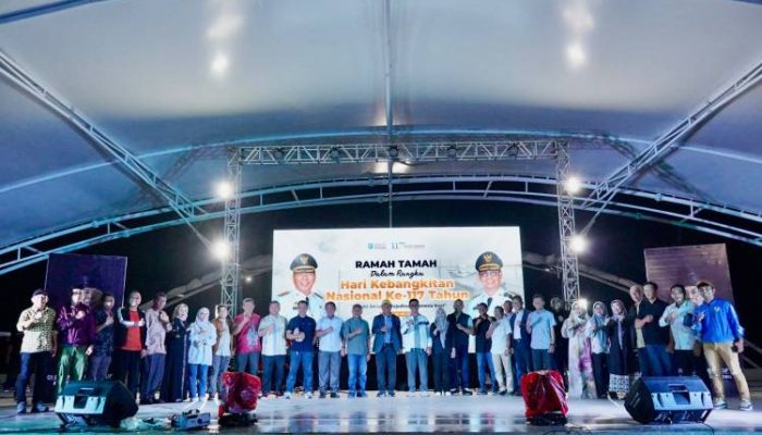 Pemkab Bulukumba Gelar Ramah Tamah Harkitnas di Pantai Merpati
