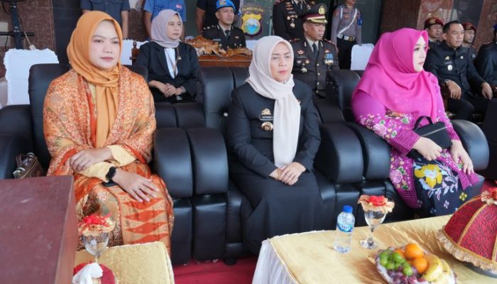 Bupati dan Wabup Sinjai Hadiri HUT Bhayangkara Ke-79 di Polres Sinjai